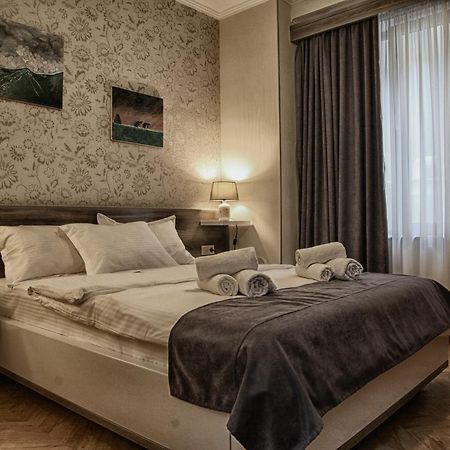 Hotel Four Brothers Tbilisi Exterior foto